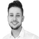 CEO da empresa, Gregory comanda a parte de marketing e desenvolvimento da empresa.