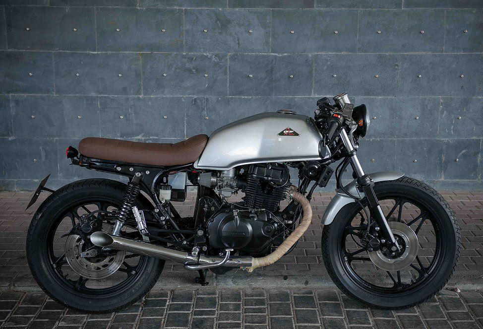 customização de motos dok despachante cafe racer