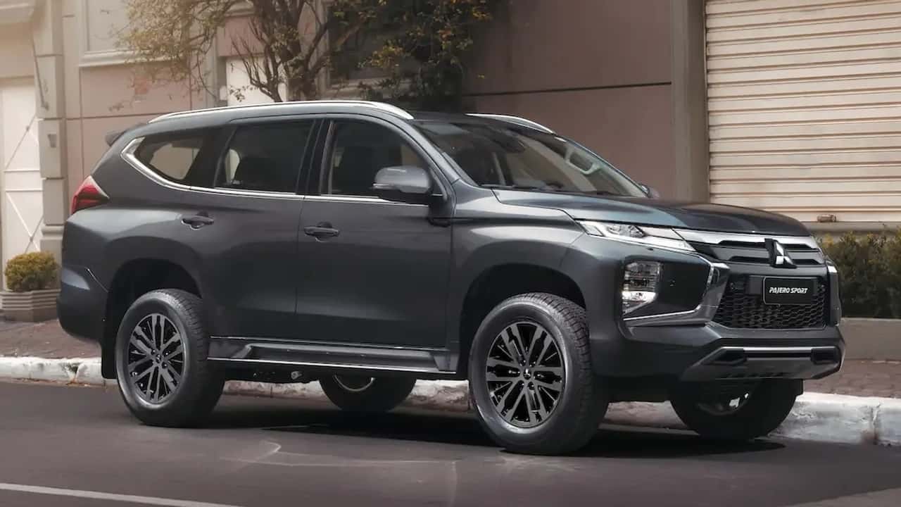 Foto de Mitsubishi quinta geração Pajero 4x4 | DOK